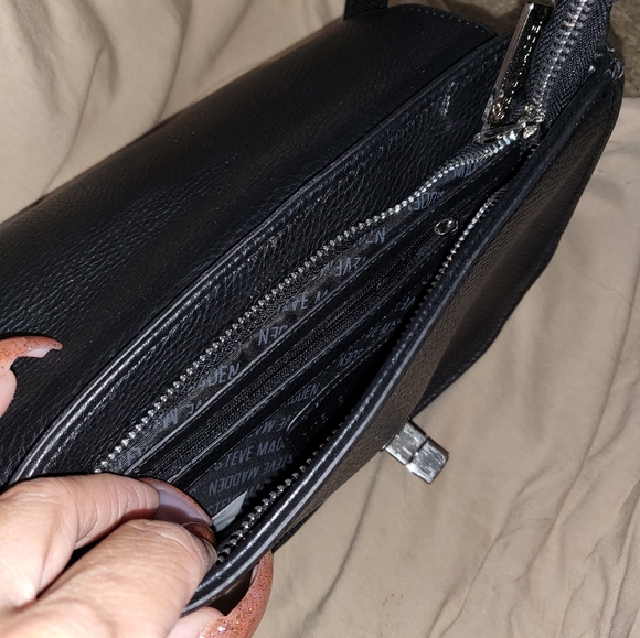 Purse - Picture 3 of 4